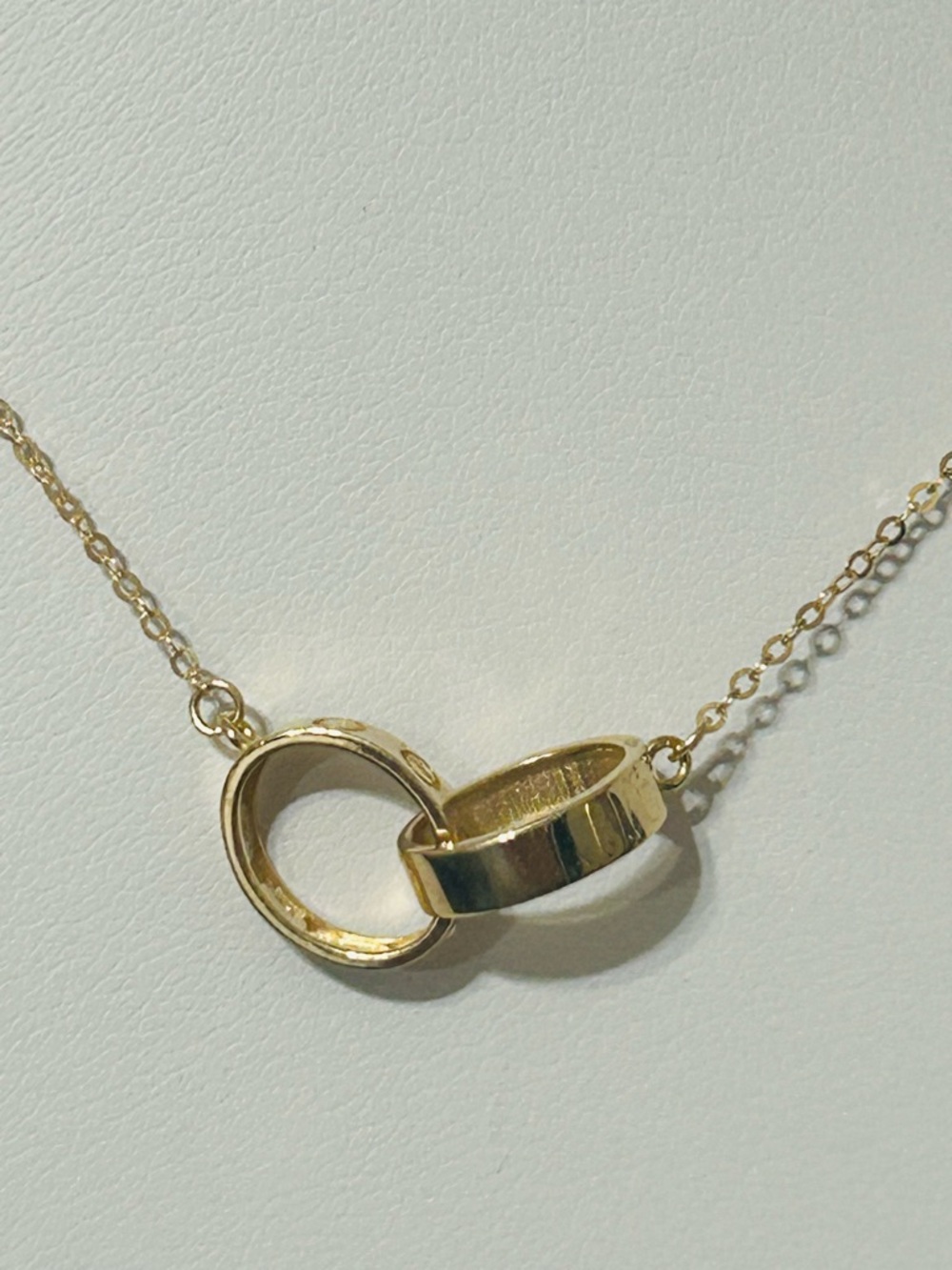 18K Gold Double Ring Pendant Necklace 17” – 8mm Pendant